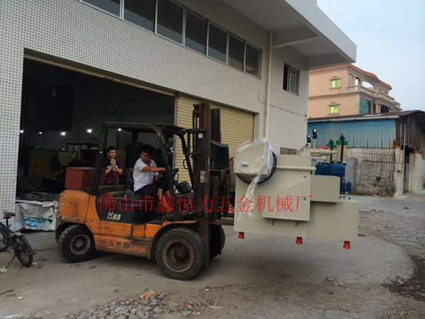 立體蝕刻機(jī)配套設(shè)備出貨！