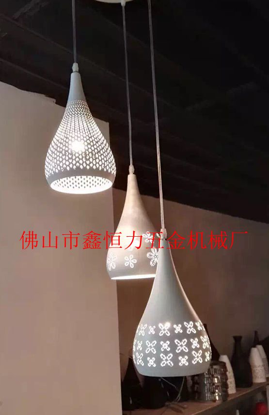 立體蝕刻機(jī)配套設(shè)備出貨！