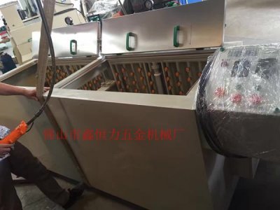 立體蝕刻機裝車發貨!