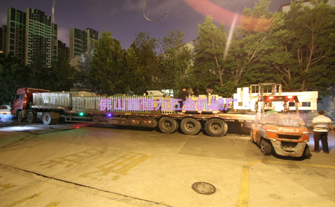 鑫恒力專利產品，全自動水平電解退黑鈦流水線出貨