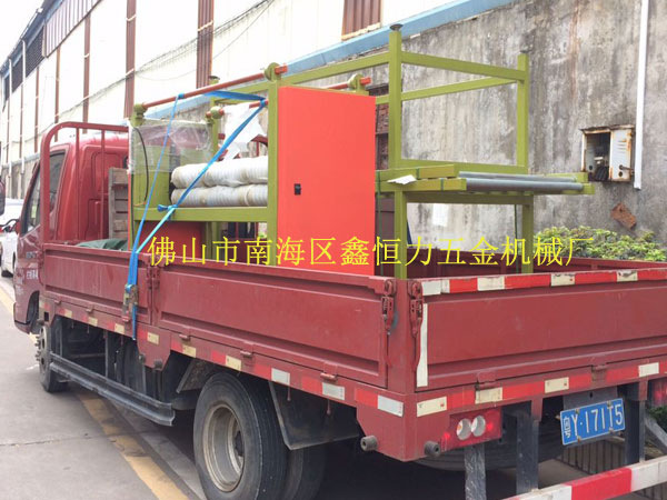 單棍覆膜機裝車發(fā)貨!