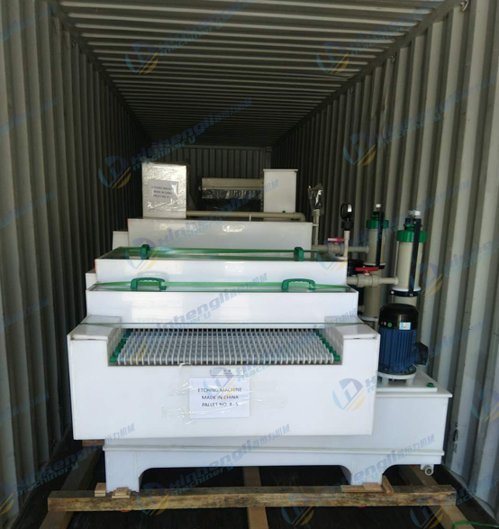 印度客戶定制金屬蝕刻機裝柜出貨!
